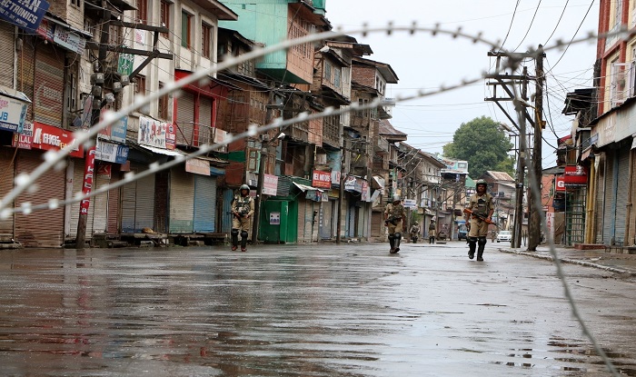 जम्मू- काश्मीरमध्ये सुरक्षा दलांचे 'झीरो टॉलरन्स' : अतिरेकी कारवायांमध्ये लक्षणीय घट