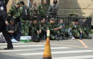 Over 1,000 protesters in military uniforms march outside Chinese defense ministry