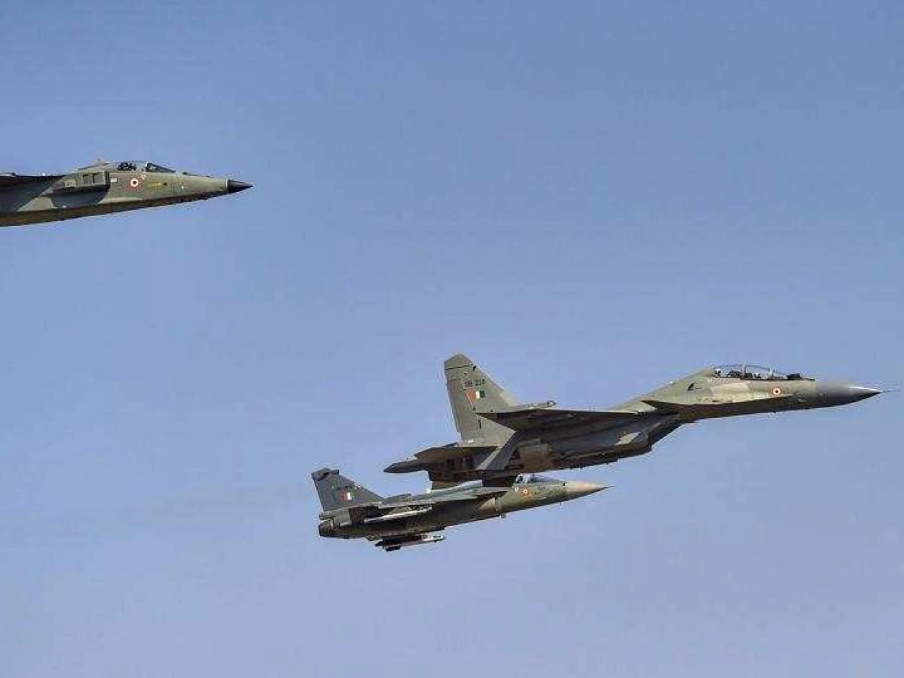 Pakistan Fully Opens its Airspace: Why India Must Remain Cautious
