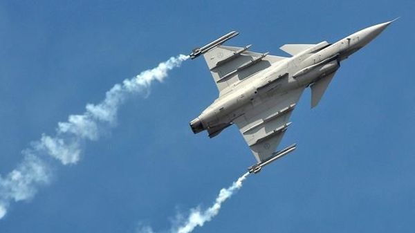 Saab Wants Control if it Wins $15 Billion India Jet-Fighter Deal