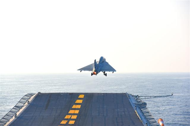 Naval Version of Tejas Successfully Takes Off From Aircraft Carrier in Major Feat