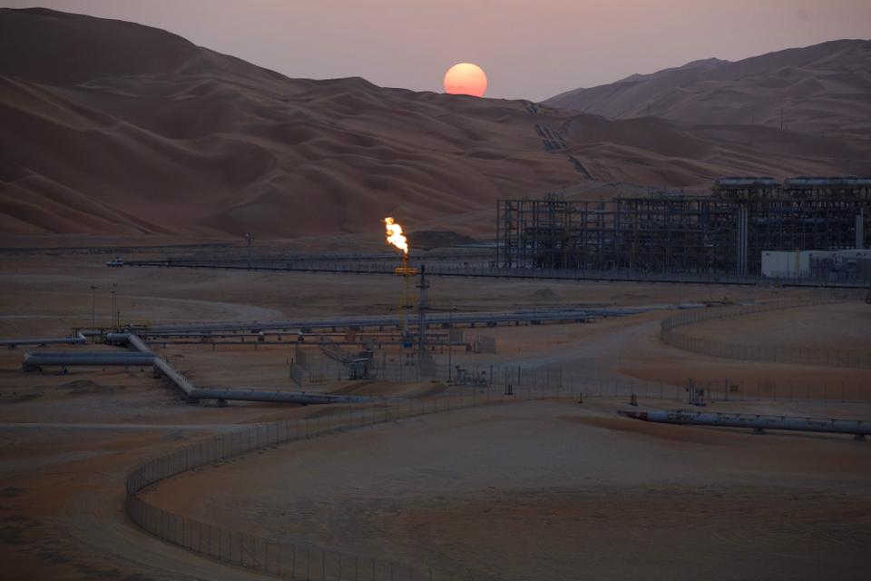 Too Little Too Late? Russia and Saudi Arabia Reach Truce in Oil Price War