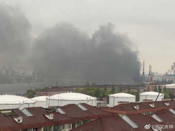 New Chinese Assault Carrier Catches Fire