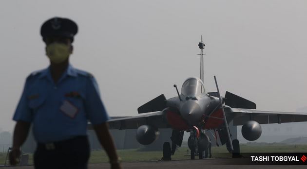 No tech transfer yet, Rafale makers didn’t deliver on offsets, says CAG