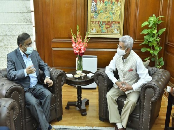 Jaishankar meets Bangladesh I&B Minister Mahmud, discusses media, bilateral cooperation