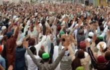 TLP to End Sit-in Protest as Pakistan Lifts Ban on Group