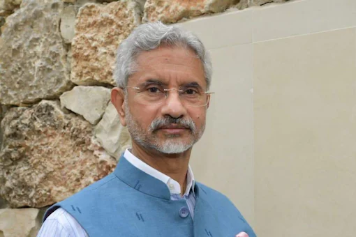 Jaishankar Holds Talks With Lankan Minister; Discusses India-Assisted Projects, Seeks Early Release Of Indian Fishermen