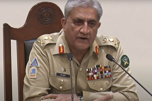 U.S. CENTCOM Commander Praises Pakistan Army’s Efforts For Regional Peace