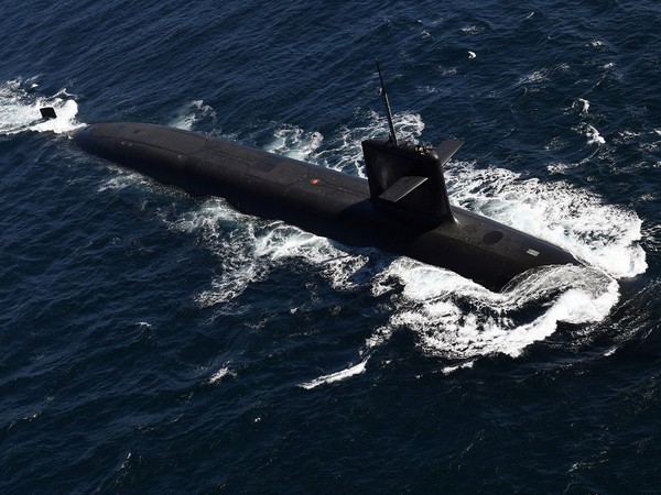 China Furtively Boosts Its Submarine Capability