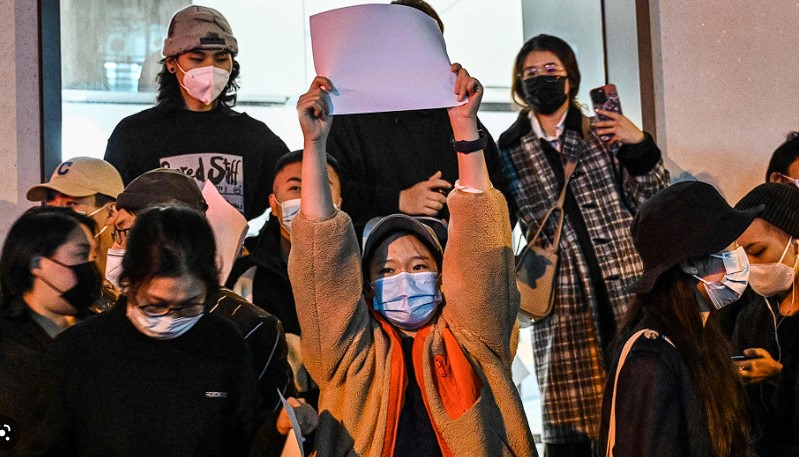 Rare Protests Against China’s ‘Zero Covid’ Policy Erupt Across Country