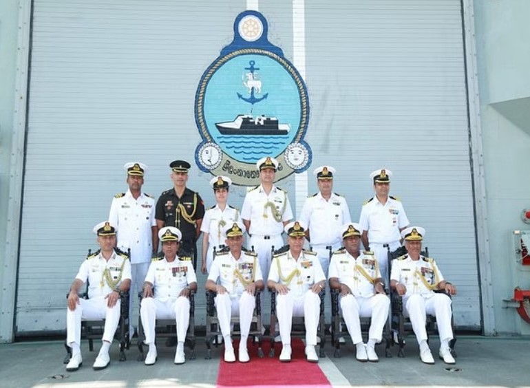 CNS Admiral R Hari Kumar Visits Sri Lankan Navy Ship SLNS Sindurala, Naval Facilities At Colombo Port
