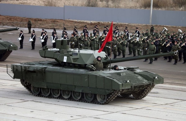 Putin Offers India Russia's Modern 'Armata' Tank Technology For Indian Army I Report