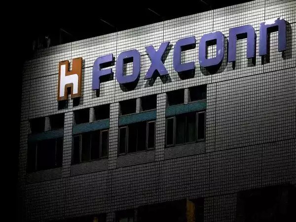 Taiwan's Foxconn Seeks Cooperation With India In chips, Electric Vehicles