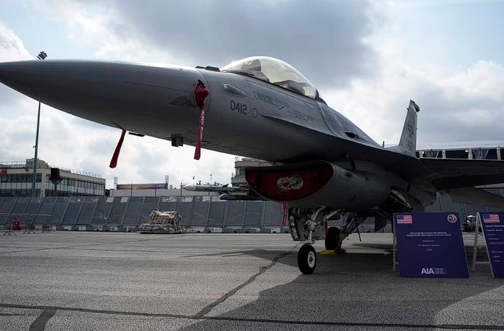 US Sending F-16 Fighter Jets To Protect Ships From Iranian Seizures