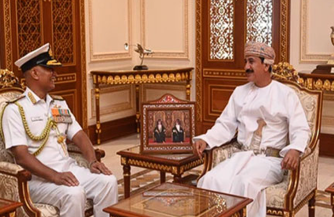 Indian Navy Chief Discusses Bilateral Defence Cooperation With Oman’s Minister Muhammad Al Numani
