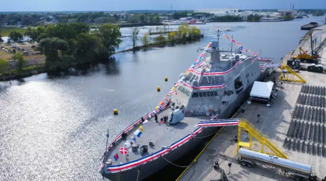 U.S. Navy Commissions 13th Freedom-Class LCS, USS Marinette (LCS 25)