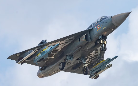 HAL To Ramp Up Tejas Mk-1A Production Rate From 16 To 24; Aims To Complete Delivery By 2028, One Year Ahead Of Schedule