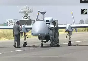 Fighter Jet Tejas, Chopper Dhruv To Take Part In Dubai Airshow
