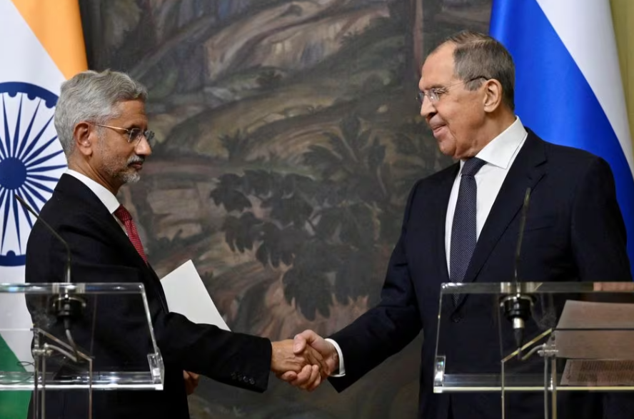 India Pivots Away From Russian Arms, But Will Retain Strong Ties