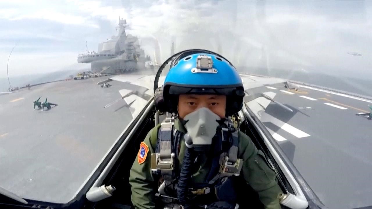 China Intensifies Efforts to Recruit Western Fighter Pilots Raise Global Security Concerns