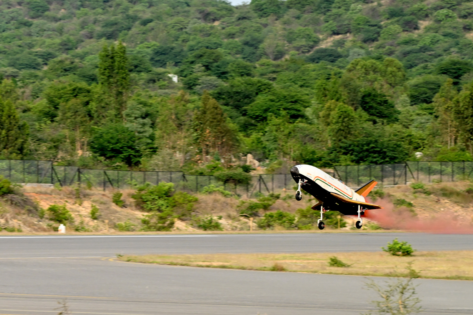 ISRO Validates Key Landing Criteria For India’s Own Space Shuttle