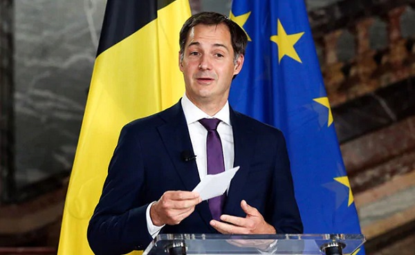 युरोपियन महासंघातील पराभवामुळे बेल्जियमच्या पंतप्रधानांचा राजीनामा