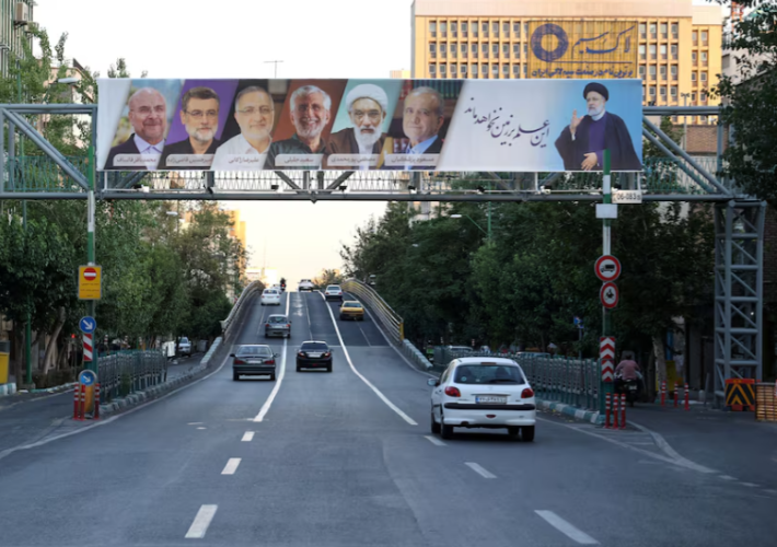 Two Hardline Candidates Drop Out On Eve Of Iran's Presidential Race