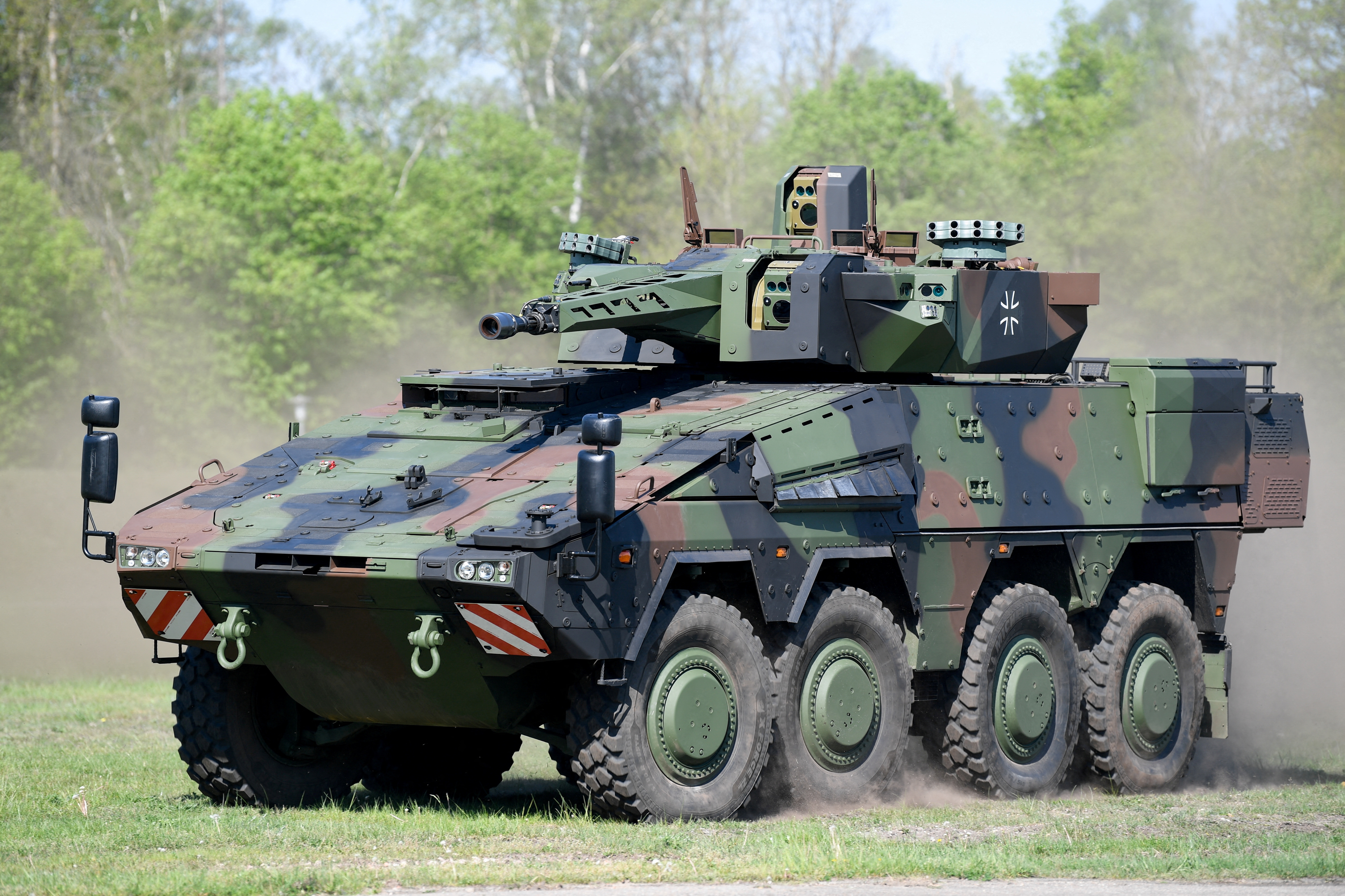 Germany To Deliver Boxer Armoured Vehicles To Ukraine?