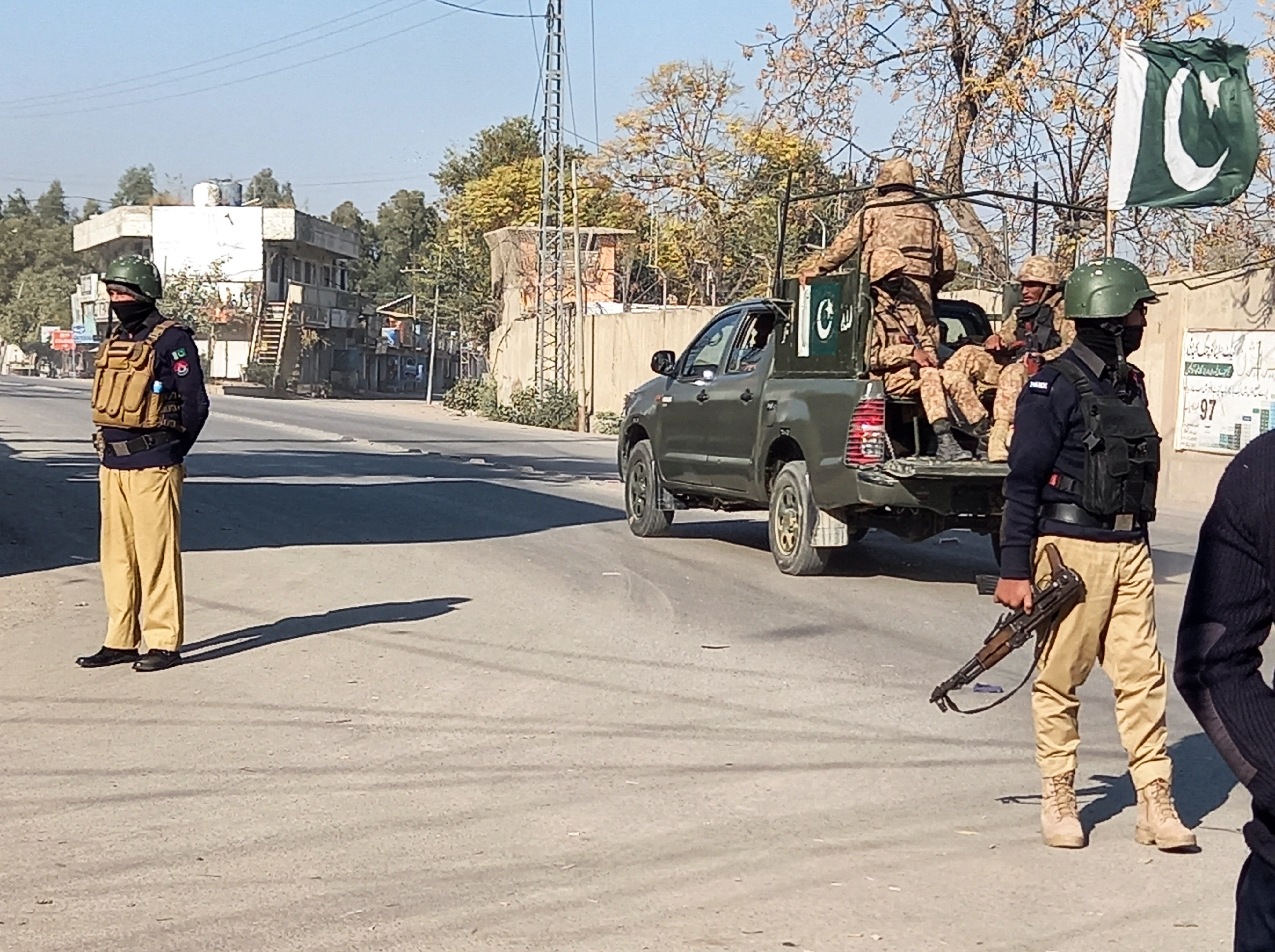 Pakistan Security Forces Reported To Have Foiled Attack On Bannu Military Facility