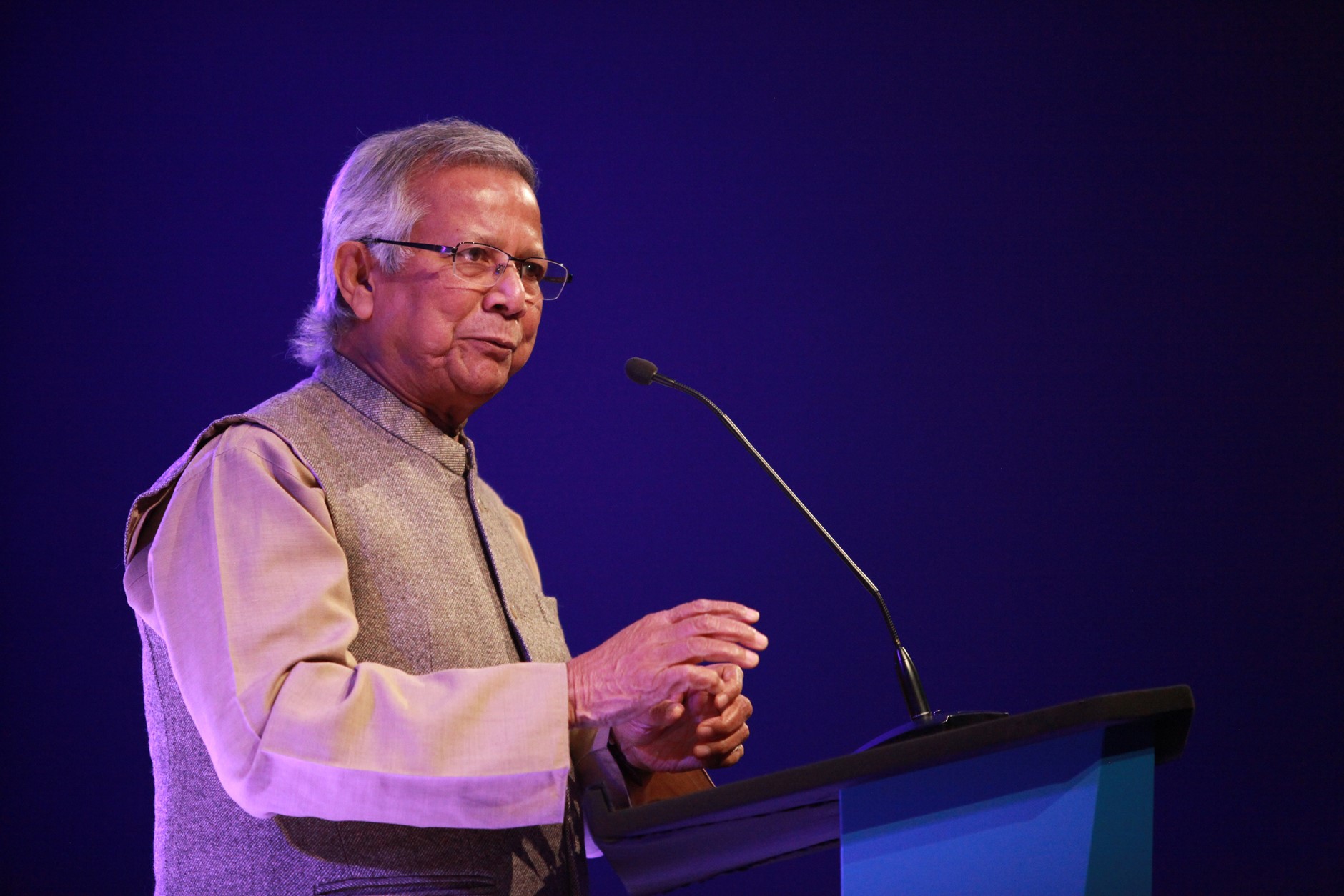 Nobel Laureate Yunus To Head Bangladesh Interim Govt