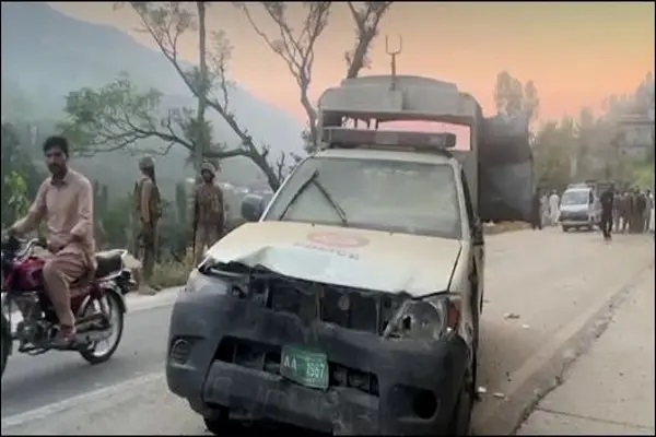 परदेशी राजदूतांच्या ताफ्यावर पाकिस्तानात हल्ला