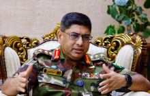 Bangladesh Army Chief Pledges Support For Yunus