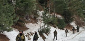 India, Pakistan Armies Hold Flag Meeting on LoC Management Indian Army troops patrol