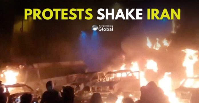 आंदोलनांचा