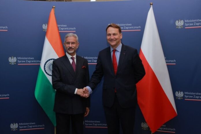 Defence Ties